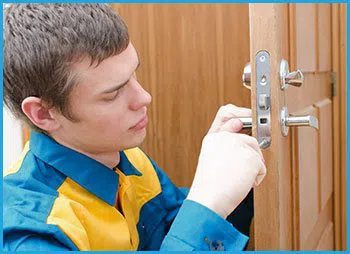 Long Branch Locksmith Service Long Branch, NJ 732-749-7441 - 5a-lock-opening